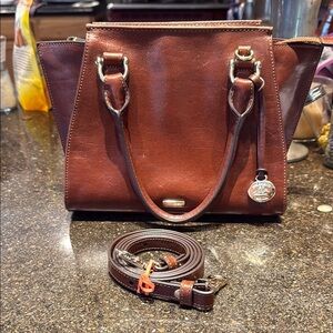 Elegant Brahmin Brown Leather Handbag.  See pictures for dimensions
